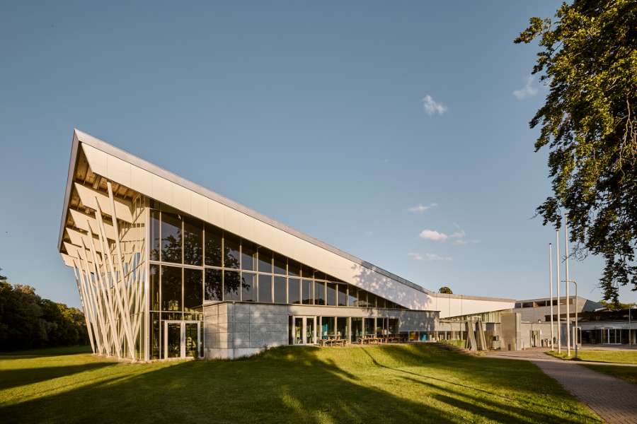 A steel façade with character provides room for sport organisations, Ringsted Sportscenter, Tværalle 8, 4100 Ringsted, Denmark